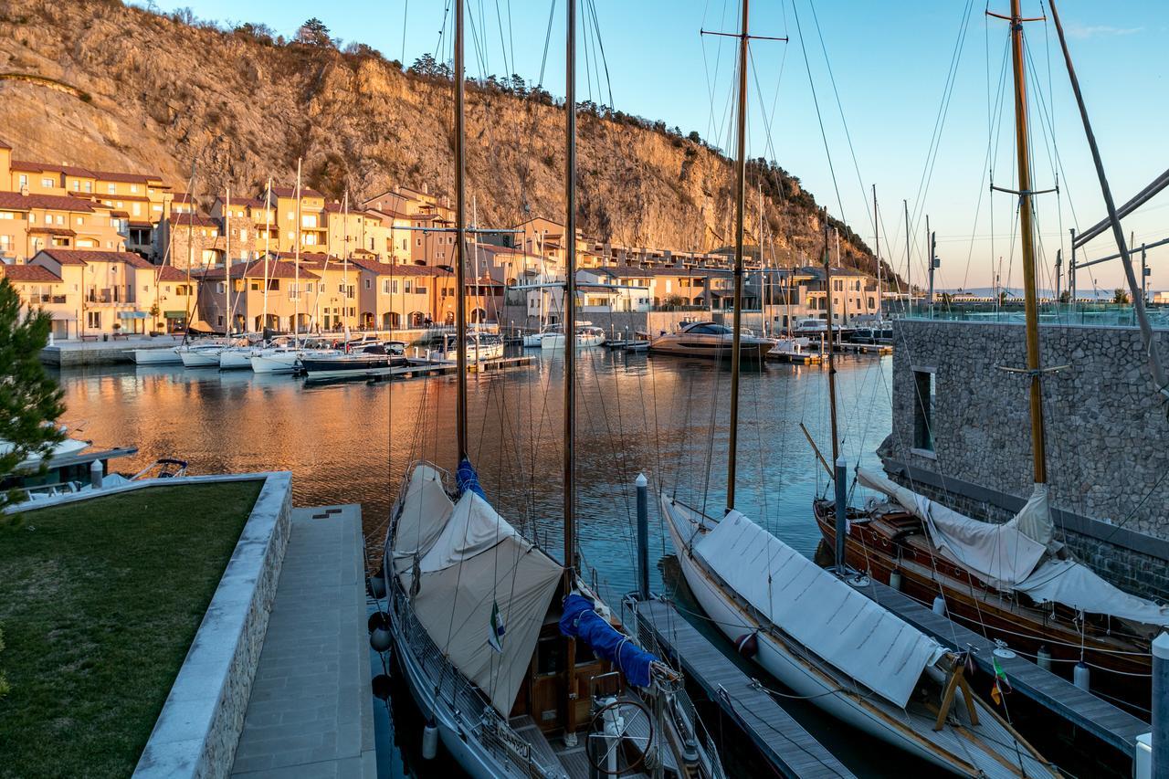 Portopiccolo Avolare Apartments Sistiana Exterior foto