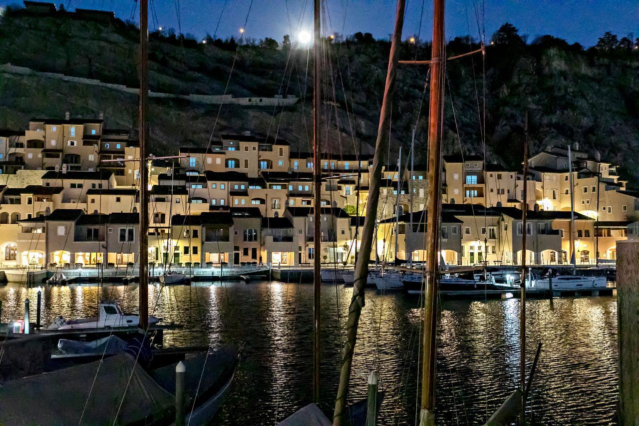 Portopiccolo Avolare Apartments In Panoramic Terrasses - Beach Included Sistiana Exterior foto